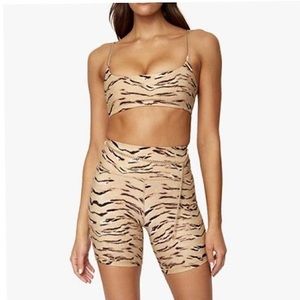 WE WORE WHAT Tiger Set 🐅